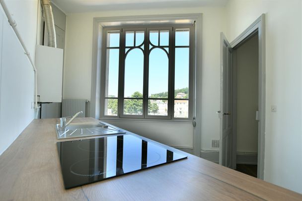 Appartement F2 - EPINAL - 61 M2 - Photo 1
