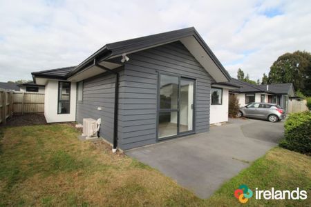 Lovely Three Bedroom Townhouse in Wigram - Photo 5