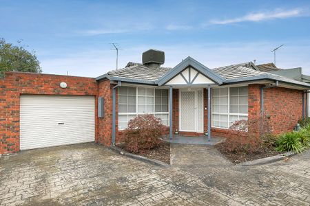 Quiet, Private and Low Maintenance - Photo 2