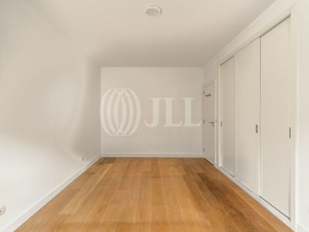 2 room luxury Apartment for rent in Miraflores (Alges), Oeiras, Lisbon - Photo 3