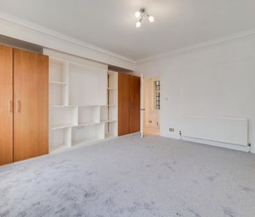 3 bedroom apartment to rent - Photo 4