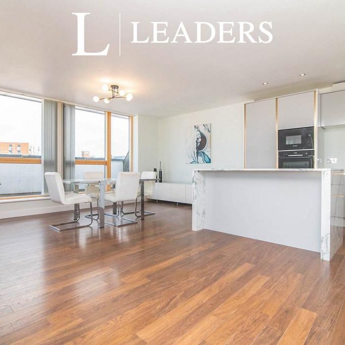 3 bedroom apartment to rent - Photo 1