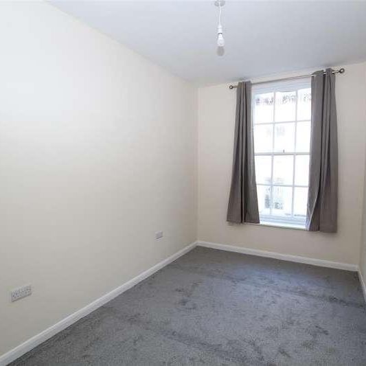 High Street, Ilfracombe, Ilfracombe, EX34 - Photo 1