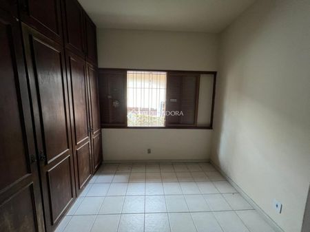 Casa com 4 quartos e 185m² para alugar em Beiramar, Florianópolis. - Foto 4