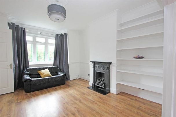 3 bedroom semi-detached house to rent - Photo 1