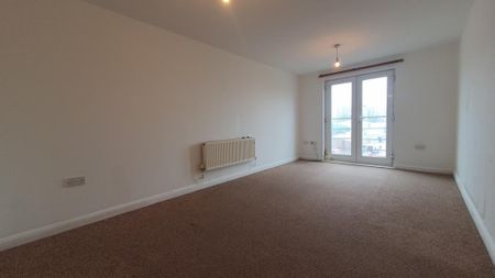 2 bedroom flat to rent - Photo 3