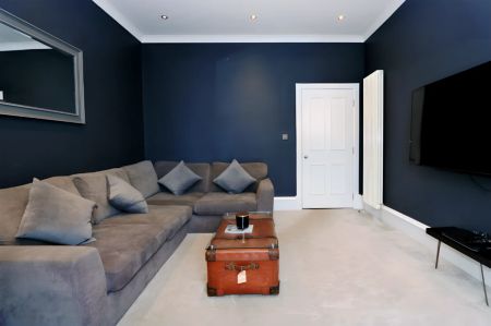 3Bedrooms - Photo 3