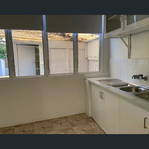 Space & Convenience In Excellent Location - Photo 1