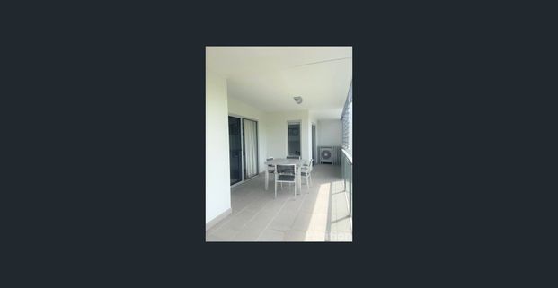 Fully Furnished Unit in Ideal Location! - Photo 1