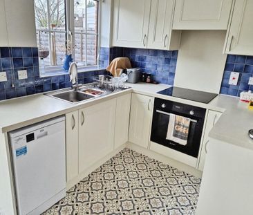 2 bedroom terraced house to rent - Photo 6