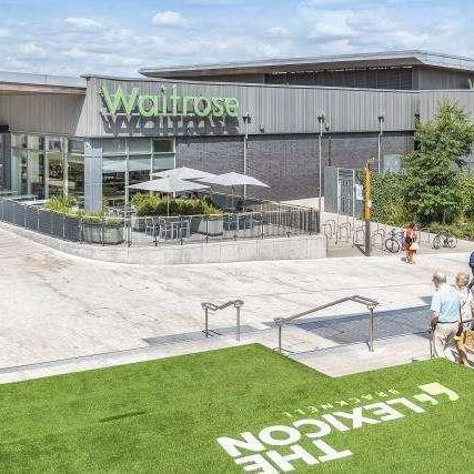 Royal Winchester House, Bracknell, RG12 - Photo 1