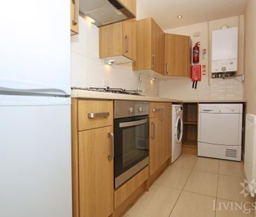 2 bedroom ground floor flat to rent - Photo 4