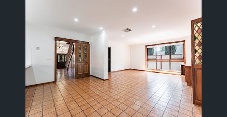 Huge Home in Perfect Location - Photo 4