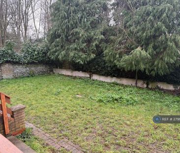 3 bedroom detached house to rent - Photo 5