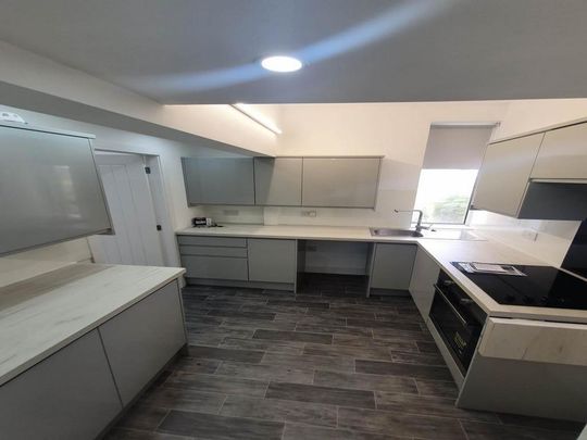 2 bedroom house to rent - Photo 1