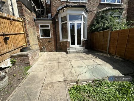 1 bedroom flat to rent - Photo 3