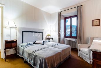 Incredible Equestrian estate close to Pisa