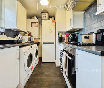 1 bedroom semi-detached house to rent - Photo 2