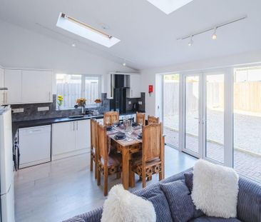 1 bedroom house of multiple occupation to rent - Photo 6