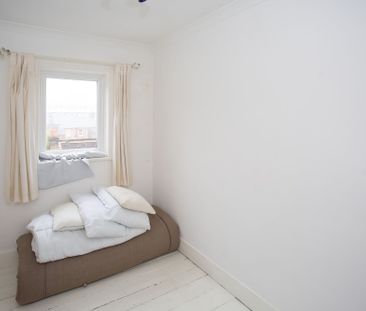 Available unfurnished from 15/06/2026 - Photo 5