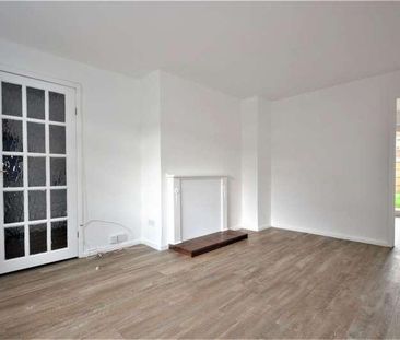 Cherry Orchard Hemel Hempstead, HP1 - Photo 1