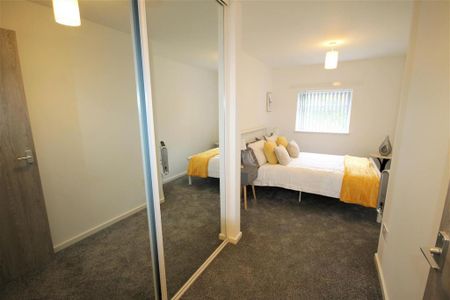 2 bedroom apartment to rent - Photo 4