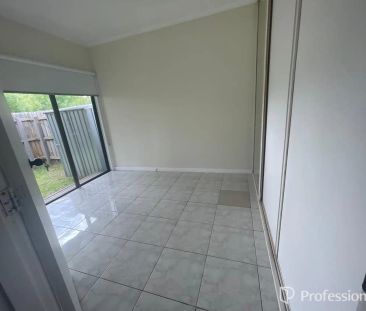 “Modern Comfort and Lifestyle Convenience in Prime Braybrook Location” - Photo 5