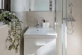 Carrer del Mestre Alberto Luz, Valencia, Valencian Community 46035