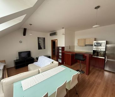 Pronájem bytu 2+kk 60 m² - Photo 3