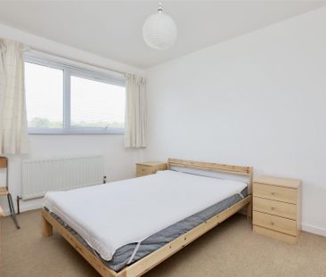 3 bedroom Terraced House to rent in Hunters Court, South Gosforth, ... - Photo 6