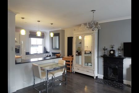3 Bed Flat, Althea St, SW6 - Photo 3