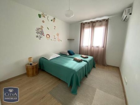 Location Maison 4 pièces 95m² LA SALINE 97422 - Photo 2