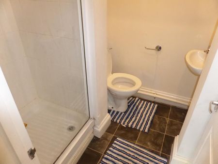 4 bedroom house share to rent - Photo 5