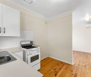 Ideally Located 2 Bedroom Unit - Photo 4