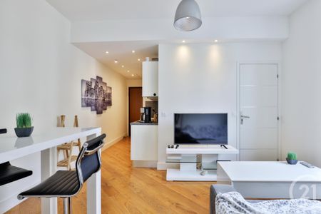 Location Appartement 2 pièces 27m² VILLEFRANCHE SUR MER 06230 - Photo 4