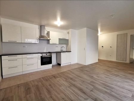 2 pièces - Meublé - 49,6 m² - 2ème étage - Colocation non autorisée - Photo 2