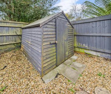 3 bedroom end of terrace house to rent - Photo 3