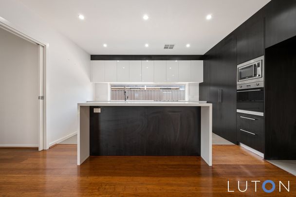 32 Leon Street, Googong NSW 2620 - House For Rent | Domain - Photo 1