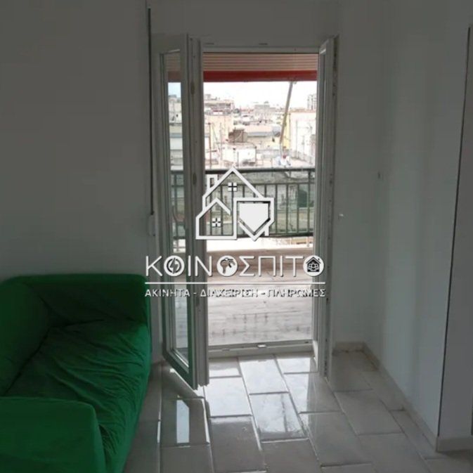 Studio/Γκαρσονιέρα για ενοικίαση Κάτω Αναγέννηση (Νεάπολη) - Photo 1