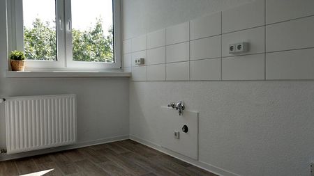 Geräumige 2-Raum-Wohnung mit Balkon - Foto 4