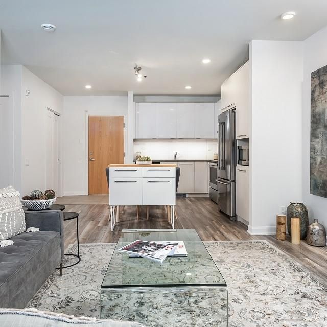 Superbe 1 ch (3 1/2) à louer à Brossard | Outstanding 1 bdrm to rent in Brossard - Photo 1