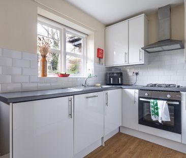 2 bedroom terraced house to rent - Photo 6