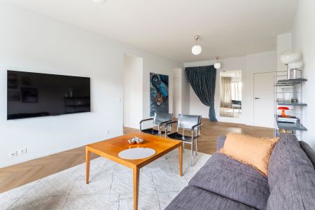 Volledig gerenoveerd gemeubeld appartement met terras aan het Zuidpark - Foto 3