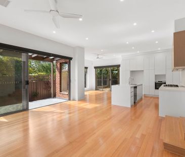 2/10 Talbot Street, Templestowe Lower - Photo 3