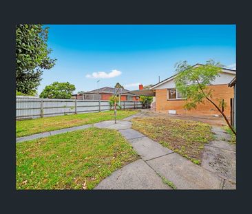 16 Alma Road, Hampton Park, Vic 3976 - Photo 5