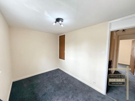 2 bedroom semi-detached house to rent - Photo 5