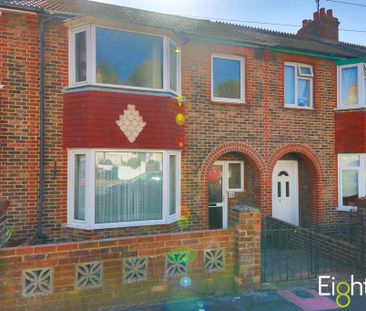 6 bedroom terraced house to rent - Photo 5