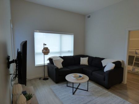 Furnished Parksville Condo - Photo 3