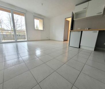 CHARMES (88130) - Appartement - Photo 5