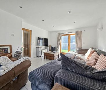 3 bedroom barn conversion to rent - Photo 2